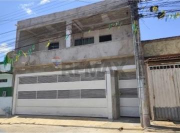 Casa · 184m² · 7 Quartos · 1 Vaga · Excelente Oportunidade em Planaltina DF Jardim Roriz Prédio com 3 apartamentos