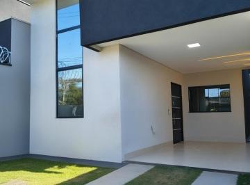 Casa · 117m² · 3 Quartos · 2 Vagas · Linda casa de 3 quartos no Costa Paranhos