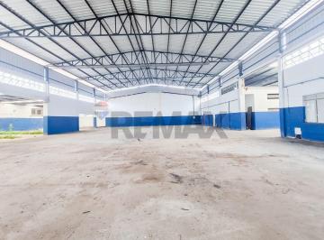 Comercial · 1300m² · 15 Vagas · Galpão com 1300m2 e pé direito de 8m para locação no Distrito Industrial