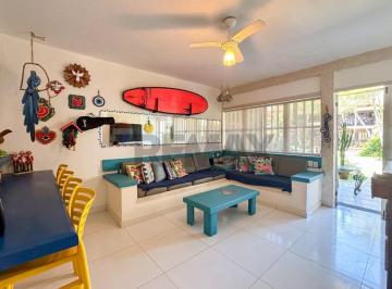 Casa · 69m² · 2 Quartos · 1 Vaga · À venda casa em condomínio com estrutura de apart-hotel a 100 m da praia em Geribá, Apto à Financiam
