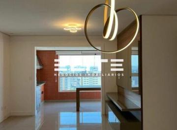 Apartamento · 101m² · 2 Quartos · 3 Vagas · Apartamento residencial de 101 m² com 2 quartos, closet, 1 suíte e 3 vagas no Centro de Santo André