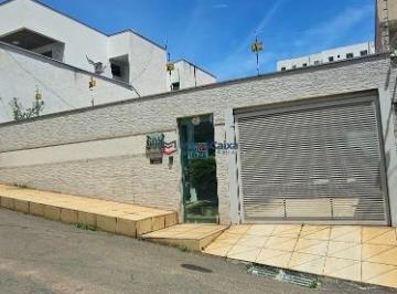 Casa · 2 Quartos · 1 Vaga · Casa para aluguel no bairro Eldorado em Timóteo