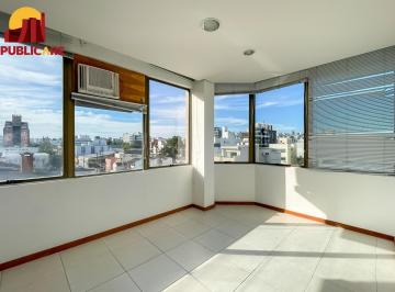 Comercial · 146m² · 2 Quartos · 2 Vagas · Sala Comercial á venda no Bairro Santana -Porto Alegre