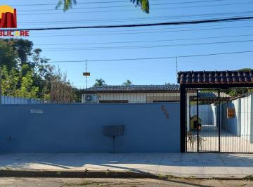 Casa · 85m² · 3 Quartos · 5 Vagas · Casa de 3 quartos, suíte, 5 vagas no bairro Serraria.