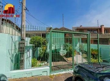Casa · 70m² · 2 Quartos · 1 Vaga · Casa de 2 dormitórios, 1 vaga de garagem no bairro glória Porto Alegre.