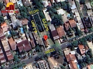 .jpg+2025-11-13 · Excelente terreno plano, medindo 10,50 metros de testada por 61,6 metros de comp