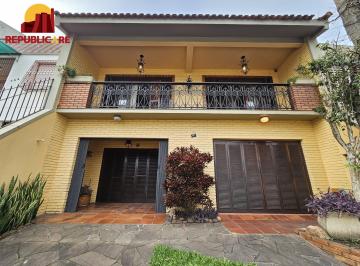 Casa · 200m² · 3 Quartos · 2 Vagas · LINDA CASA NA PERIMETRAL
