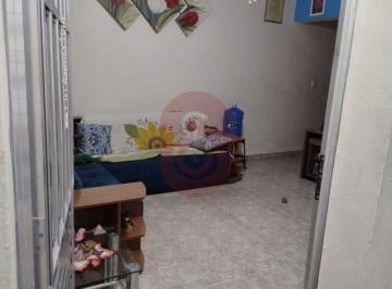 Casa · 120m² · 2 Quartos · 2 Vagas · Sobrado no Jardim Vila Formosa, com salão de aproximadamente 30 metros, à venda.