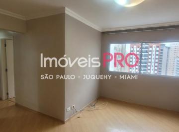 Apartamento · 67m² · 3 Quartos · Apartamento em Moema com 67m² e 3 quartos perto do metrô