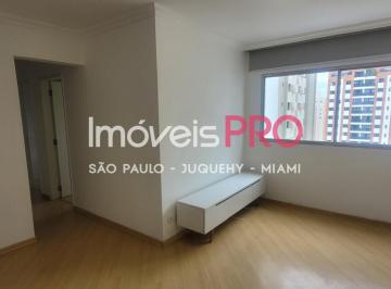 Apartamento · 67m² · 3 Quartos · Apartamento em Moema com 67m² e 3 quartos perto do metrô