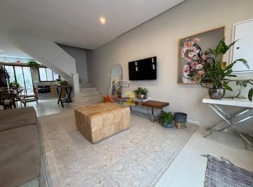 Casa · 97m² · 2 Quartos · 2 Vagas · Casa de Vila à venda em Perdizes com 2 quartos, 2 suítes e 2 vagas de garagem.