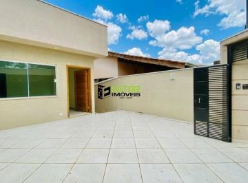 43b62bc3b436aef70a032b30a1527ba172306ad0 · Sobrado com ambientes amplos muito arejados e iluminados com quintal no Bairro Loanda!!