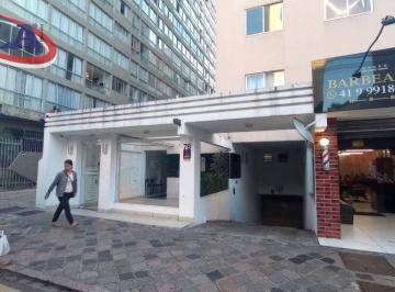 7d2ca3e8cd7ba093db5b77c0186ed831513e3f74 · Apartamento com 3 dormitórios para alugar, 90 m² por R$ 3.950,00 - Centro - Curitiba/PR