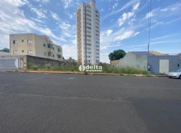Comercial · 720m² · Terreno disponível para venda no bairro Tibery em Uberlândia-MG.