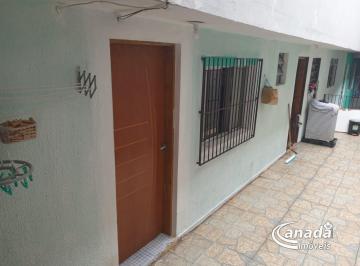 Casa · 126m² · 3 Quartos · 2 Vagas · Sobrado com 3 dormitórios em Carapicuíba
