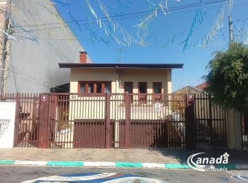 Casa · 355m² · 3 Quartos · 5 Vagas · Sobrado com 3 dormitórios em Osasco