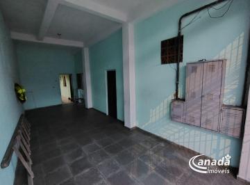 Casa · 7 Quartos · 2 Vagas · Casa Térrea com 7 dormitórios em Osasco