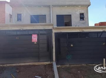 Casa · 90m² · 2 Quartos · 2 Vagas · Sobrado com 2 dormitórios em Osasco