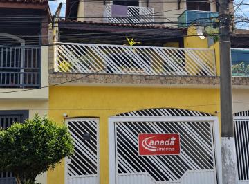 Casa · 237m² · 3 Quartos · 3 Vagas · Sobrado com 3 dormitórios em Osasco