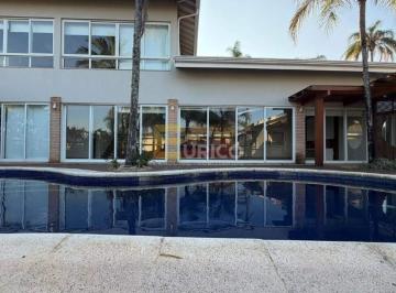 Casa · 584m² · 3 Quartos · 4 Vagas · Casa de Condomínio para alugar em Condomínio Residencial Millennium de 584.00m² com 3 Quartos, 1 Sui