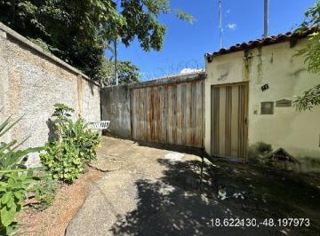 Photo_0 · 
                Imóvel para morar ou investir — Casa no Santiago, Araguari - MG, Nº 11, 2 quartos, 