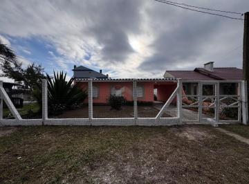 Casa · 120m² · 4 Quartos · Casa 3 dormitorios para venda em Cidreira | Diego Imoveis