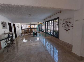 Imagem 1 · Casa para venda em Carlos Guinle, Teresópolis
