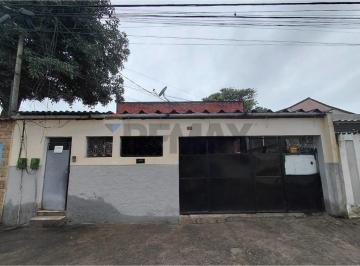 Casa · 347m² · 5 Quartos · 1 Vaga · 3 Casas Amplas e Rentável em Campo Grande, RJ