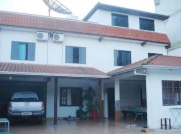 FACHADA · CASA COM PISCINA BALNEÁRIO CAMBORIÚ !!!