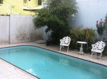 foto[1] (2) · SOBRADO COM PISCINA NO CENTRO !!!