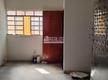 img0 · Apartamento com 2 Quarto(s) e 1 banheiro(s) para Alugar, 50 m² por R$ 990 / Mês