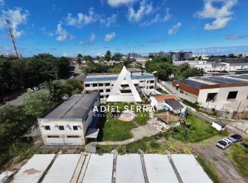 Foto 01 · Estrada do Coco | Terreno 20.578m² | Área construída 1.600m² | Frente de pista