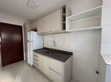Apartamento · 60m² · 2 Quartos · 1 Vaga · Apartamento na Quadra do mar de 02 quartos, semi-mobiliado, uns 100 metros da praia