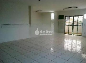 NULL · Prédio disponível para aluguel no bairro Lidice em Uberlândia-MG
