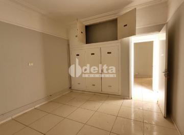NULL · Casa Comercial disponível para locação no bairro Centro em Uberlândia-MG