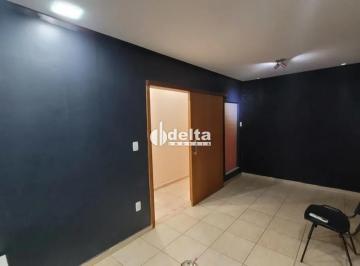 Photo 1 · Sala disponível para locação no bairro Brasil em Uberlândia-MG