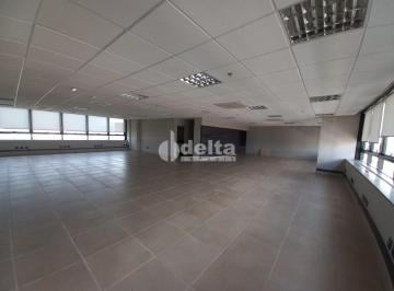 NULL · Loja disponível para locação no bairro Morada da Colina em Uberlândia-MG.