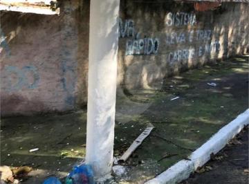 Terreno de 4 quartos, · Terreno com 4 quartos à venda em Jardim aeroporto - SP