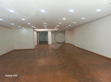 Comercial · 220m² · 2 Quartos · 6 Vagas · Loja com 2 quartos à venda em Indianópolis - SP