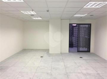 Comercial · 42m² · Salas à venda em Indianópolis - SP