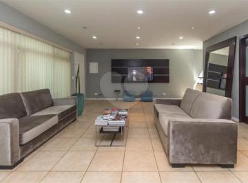 Casa · 265m² · 2 Vagas · Casa à venda em Indianópolis - SP