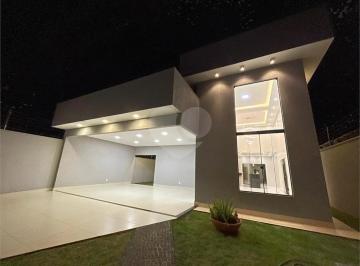 Casa · 164m² · 3 Quartos · 5 Vagas · Casa com 3 quartos à venda em Residencial Cerejeiras - GO