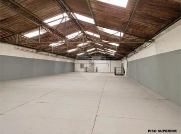 Comercial · 800m² · 2 Vagas · Galpão à venda em Vila moraes - SP