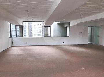 Comercial · 212m² · 3 Vagas · Salas à venda em Cidade monções - SP