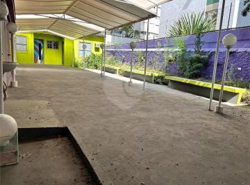 Casa · 310m² · 2 Vagas · Sobrado à venda em Vila uberabinha - SP