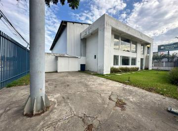 Comercial , Serra · Galpão de 650m² com 150m² de escritórios e pátio de manobra