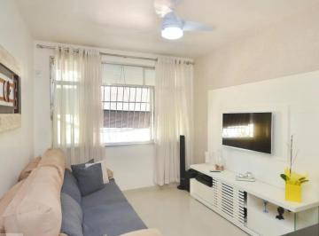 Apartamento de 2 quartos, Niterói · Lindo 2 quartos com suíte em rua muito calma perto do Mundial