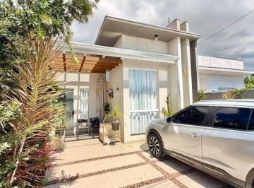 Casa · 71m² · 3 Quartos · 3 Vagas · Casa semi mobiliada a venda em Itapoá SC- Apenas 500 metros da praia!