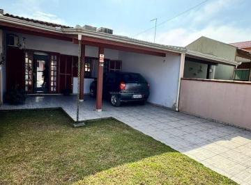 Casa · 80m² · 2 Quartos · 1 Vaga · Casa com 2 dormitórios à venda, 80 m² por R$ 450.000,00 - Brasília - Itapoá/SC