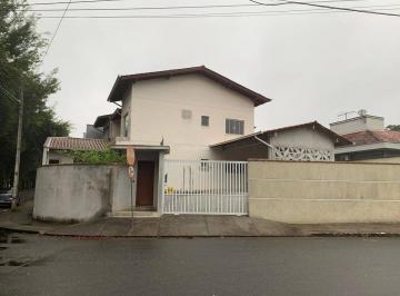 Casa · 202m² · 4 Quartos · 2 Vagas · Sobrado com 4 dormitórios à venda, 202 m² por R$ 692.000,00 - Bom Retiro - Joinville/SC